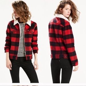 Levi’s Sherpa lined coat